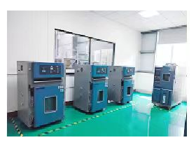 High temperature and low temperature test chamber